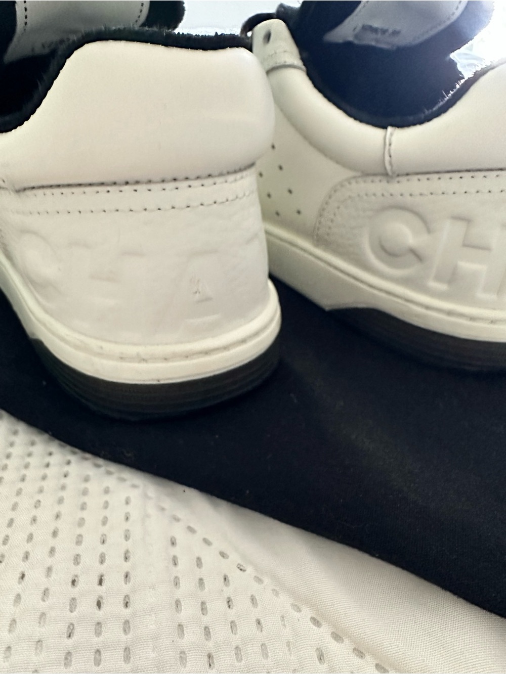 CHANEL White and Black Leather Low-Top Sneakers - Picture 5 of 5